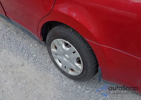 2010 Nissan Versa 1.8S from USA, damaged, VIN 3N1BC1AP4AL382784